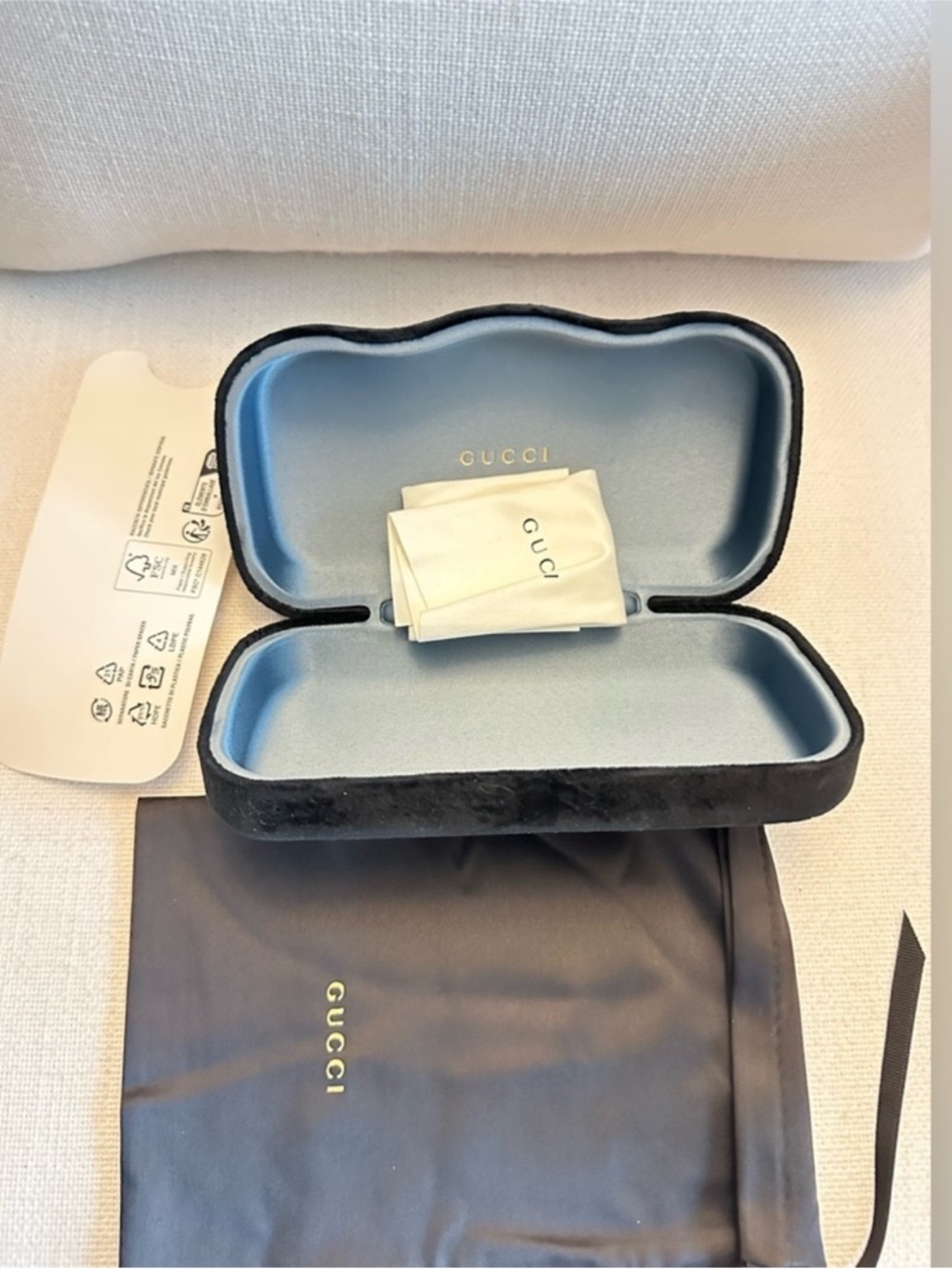 Gucci Black Velvet Sunglasses Case with Light Gray Interior